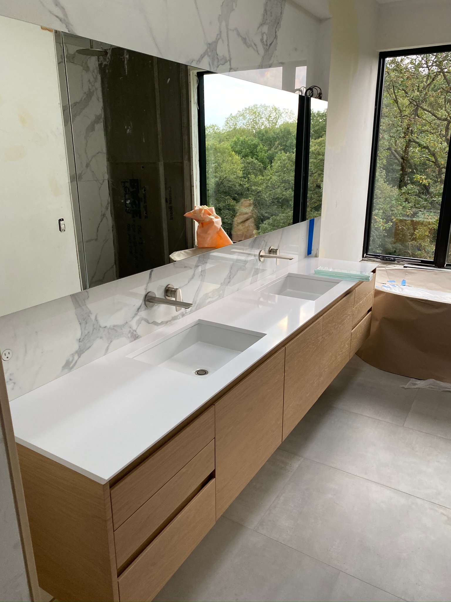 12A5C3E8-410F-48A4-AA50-BD485A5DC385_1_102_o