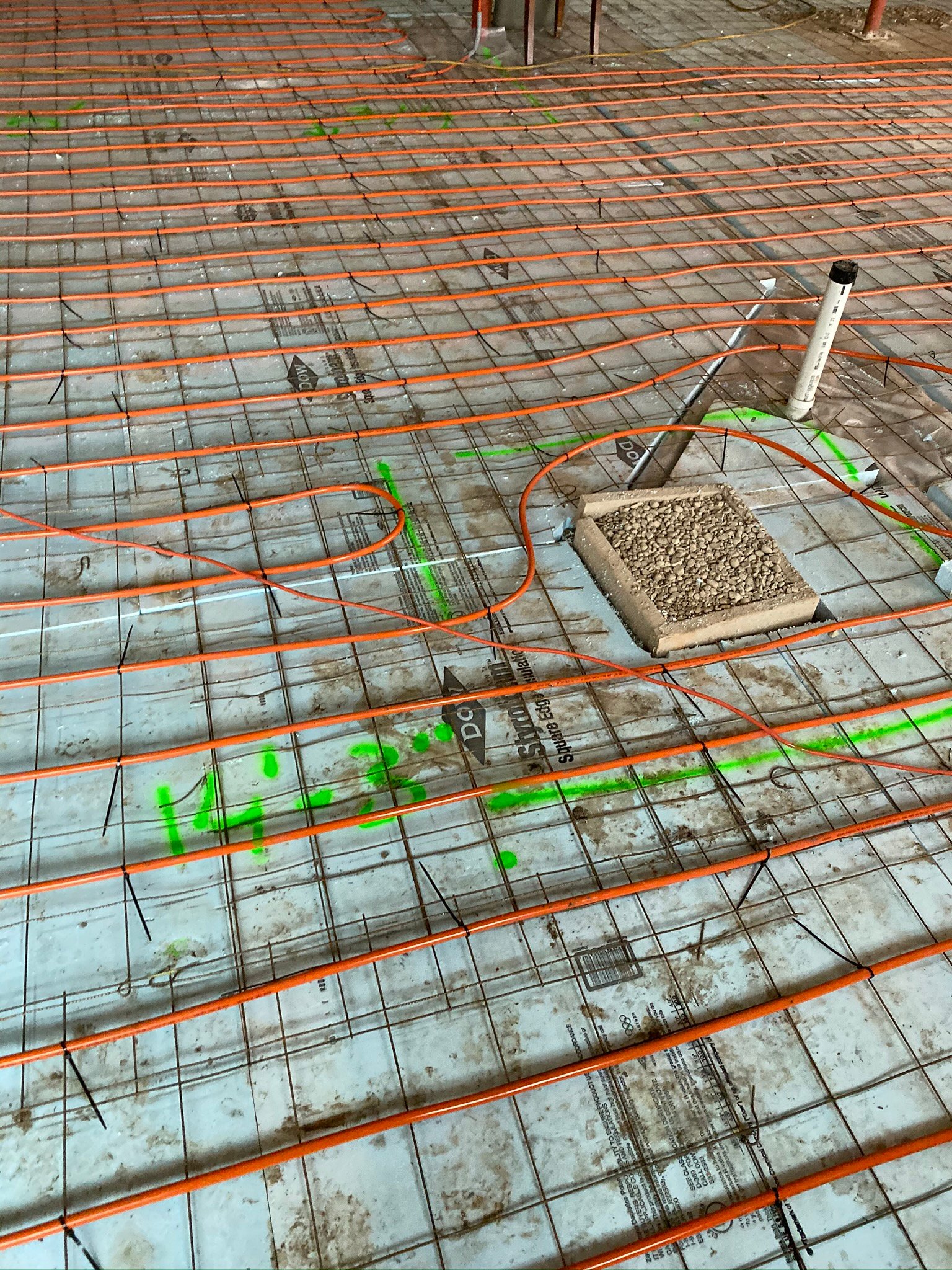 8F664393-9059-41D7-9ECD-2647AD2F4EAB_1_102_o