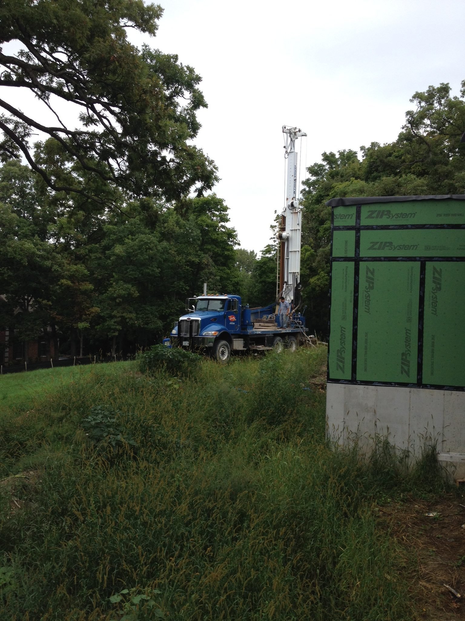 92A82706-C9BE-4C96-876A-4D4DEA9AA096