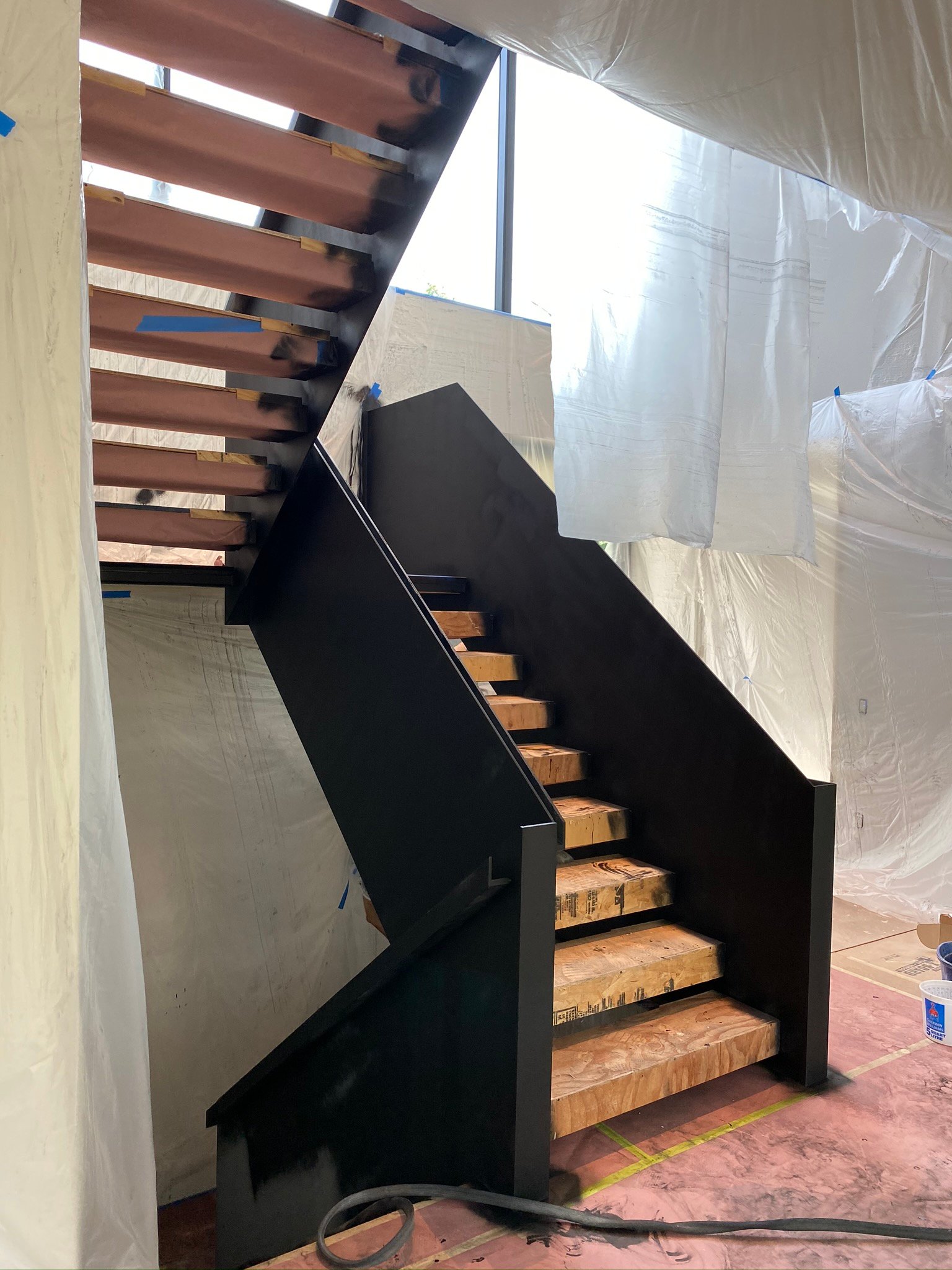 E93E5B6C-7F5E-4473-BFD8-EBCB5FEAFC5E_1_102_o